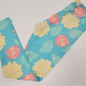 2/$20 OS Lularoe Leggings NWT